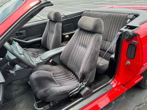 Used 1992 Pontiac Firebird Convertible RWD image 17
