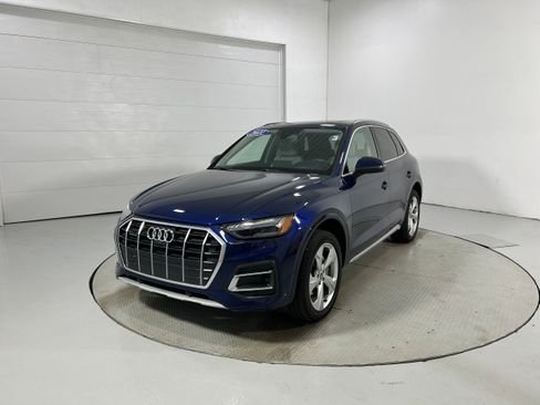Used 2021 Audi Q5 Prestige AWD/4WD image 21
