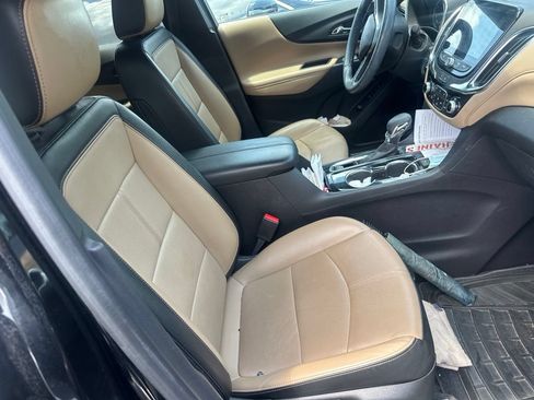 Used 2023 Chevrolet Equinox Premier FWD image 16