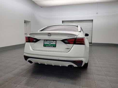 Used 2020 Nissan Altima 2.0 Platinum image 7