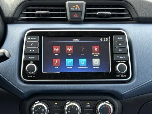 New 2025 Nissan Versa SV w/ Trunk Package image 22