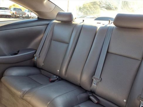 Used 2004 Toyota Solara Coupe image 21
