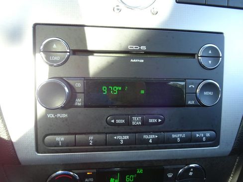 Used 2009 Mercury Milan Premier image 23