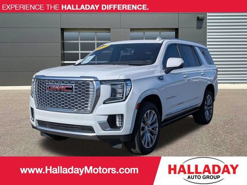 Used 2021 GMC Yukon Denali w/ Denali Premium Package AWD/4WD image 1