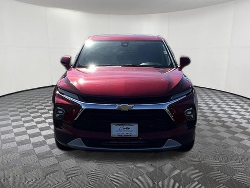 Used 2025 Chevrolet Blazer LT w/ Driver Confidence Package AWD/4WD image 2