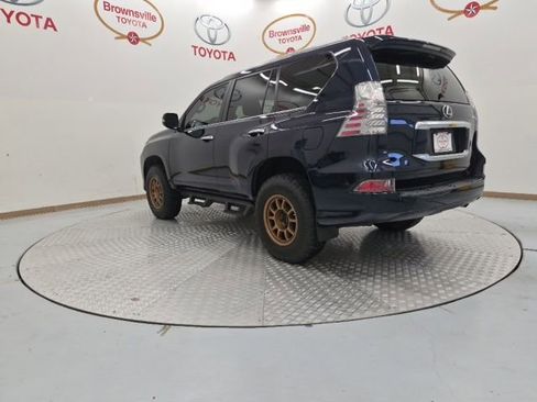 Used 2020 Lexus GX 460 Premium w/ Premium Package AWD/4WD image 6
