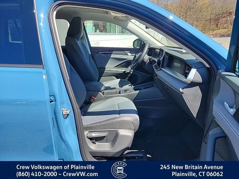 New 2026 Volkswagen Tiguan SE AWD/4WD image 16