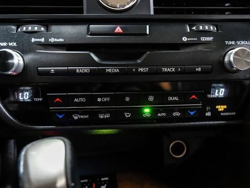 Used 2018 Lexus RX 350 FWD w/ Premium Package image 35