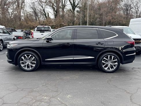 Used 2024 Acura MDX FWD w/ Technology Package image 3