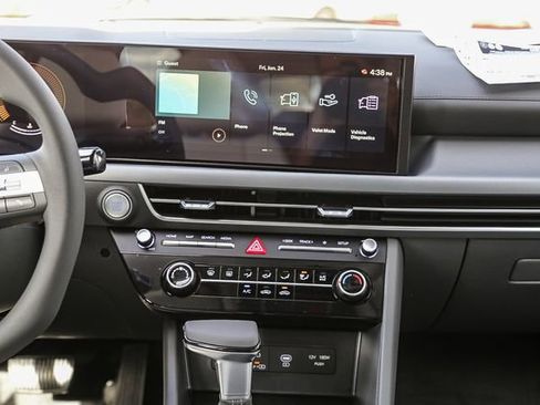 Certified 2025 Hyundai Sonata SE image 14