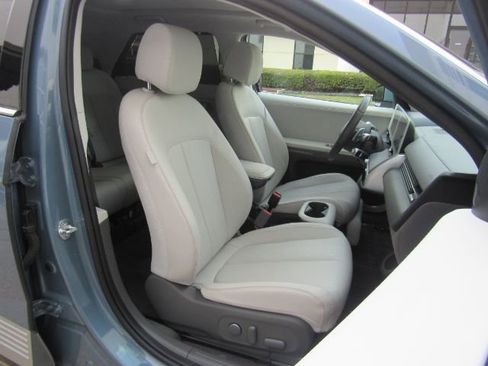 Used 2023 Hyundai Ioniq 5 Limited image 25