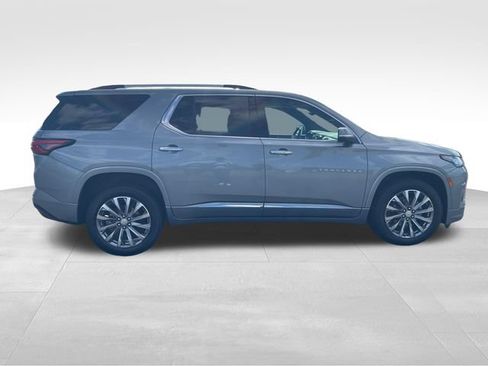 Used 2023 Chevrolet Traverse Premier w/ LPO, Floor Liner Package AWD/4WD image 7