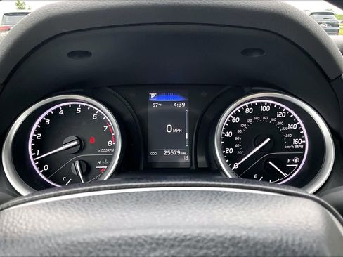 Used 2024 Toyota Camry LE FWD image 27