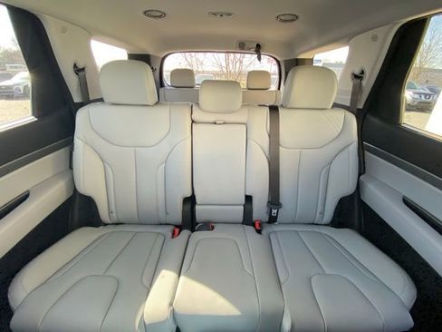 Used 2025 Hyundai Palisade SEL image 26