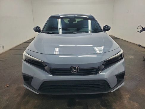 Used 2024 Honda Civic Sport image 2