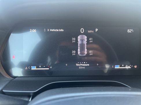 New 2025 Jeep Grand Cherokee Altitude image 47