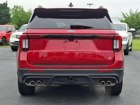 Used 2025 Ford Explorer ST w/ Sun And Sound Package AWD/4WD image 8