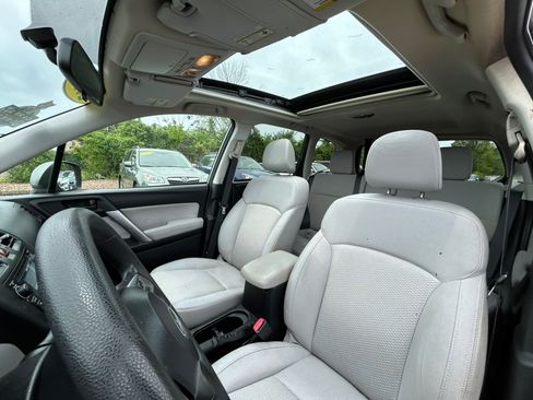 Used 2015 Subaru Forester 2.5i Premium w/ All-Weather Package AWD/4WD image 12