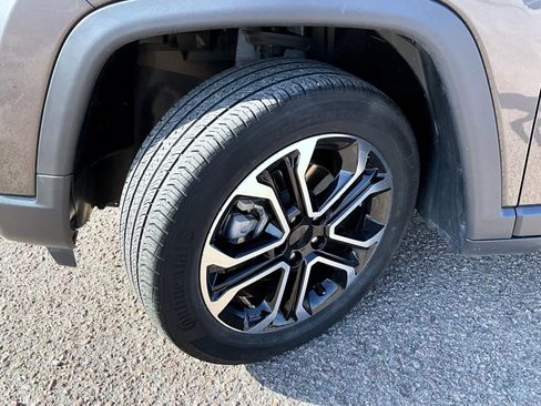 Certified 2022 Jeep Compass Limited AWD/4WD image 23