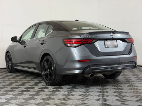 Used 2023 Nissan Sentra SR w/ SR Premium Package FWD image 3