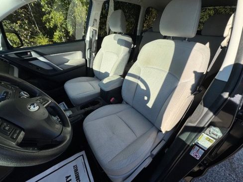 Used 2016 Subaru Forester 2.5i w/ Alloy Wheel Package image 7