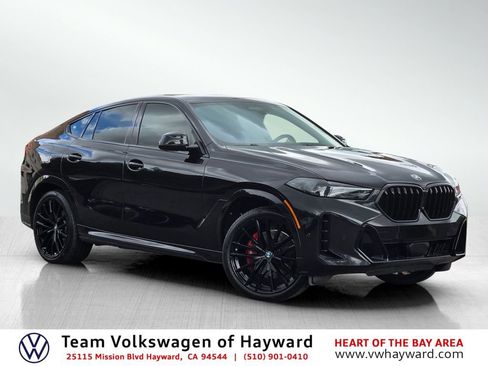 Used 2025 BMW X6 xDrive40i w/ Executive Package AWD/4WD image 1