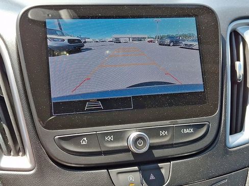 Used 2024 Chevrolet Malibu LT FWD image 18