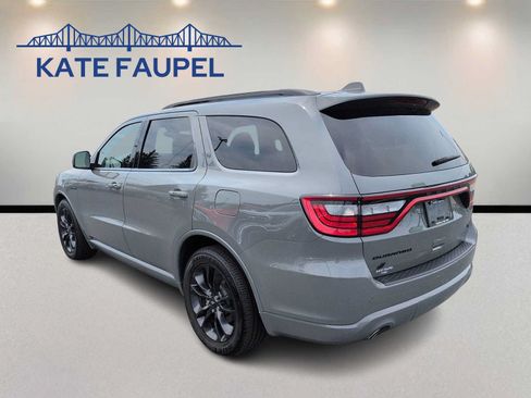 Used 2022 Dodge Durango R/T AWD/4WD image 5