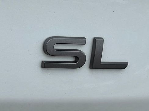 New 2025 Nissan Murano SL AWD/4WD image 2