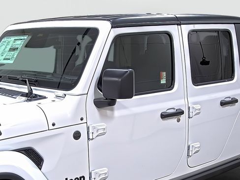 New 2026 Jeep Gladiator Willys image 8