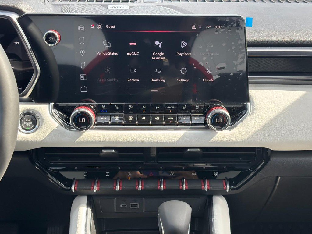 New 2026 GMC Canyon AT4X w/ LPO, Black Badging Package AWD/4WD image 8