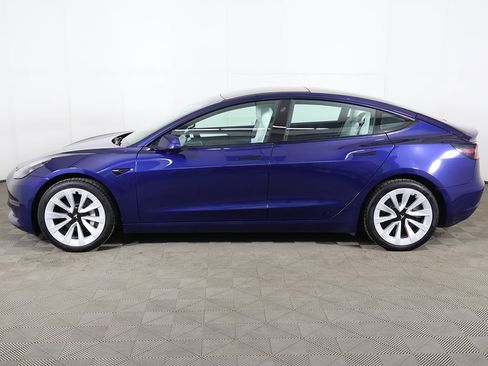 Used 2022 Tesla Model 3 Long Range AWD/4WD image 18