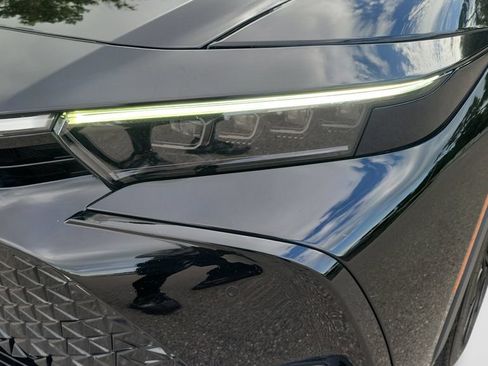 Certified 2023 Toyota Crown Platinum AWD/4WD image 25