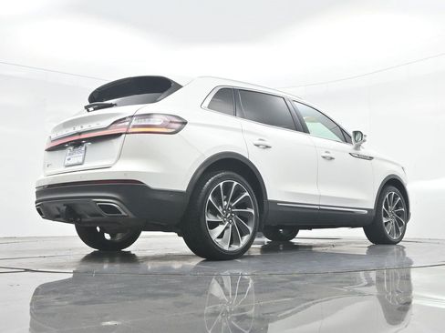 Used 2022 Lincoln Nautilus Reserve w/ Equipment Group 201A AWD/4WD image 37
