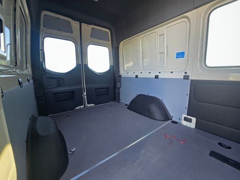 New 2026 Mercedes-Benz Sprinter 2500 image 19