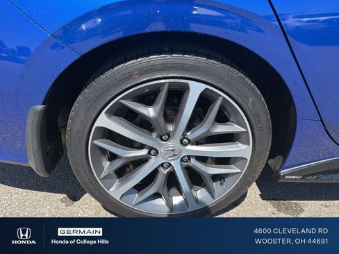 Certified 2023 Honda Civic Touring image 1