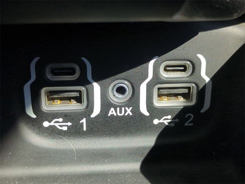 Used 2022 RAM 1500 Big Horn image 22