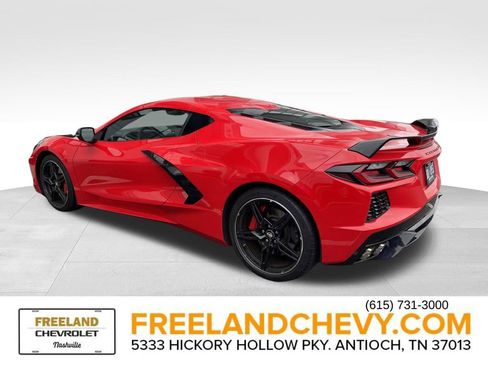 Used 2020 Chevrolet Corvette Stingray Preferred Cpe w/ 2LT Preferred Equipment Group image 4