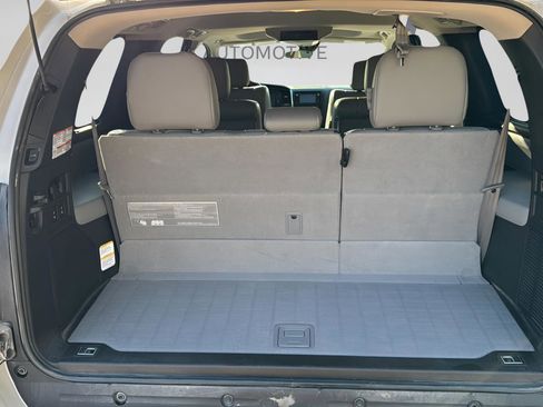 Used 2019 Toyota Sequoia Platinum AWD/4WD image 27