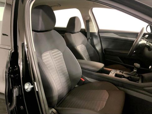 Used 2025 Kia K5 LXS FWD image 7