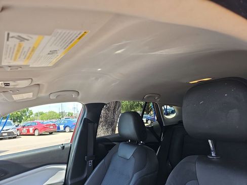 Used 2024 Chevrolet Trax LT w/ Driver Confidence Package image 15