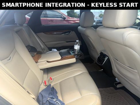 Used 2018 Cadillac XTS Luxury FWD image 4