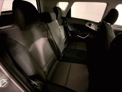 Certified 2025 Kia Soul LX w/ LX Technology Package FWD image 23