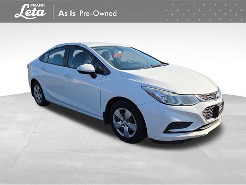 Used 2017 Chevrolet Cruze LS image 14