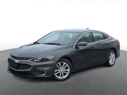 Used 2017 Chevrolet Malibu LT