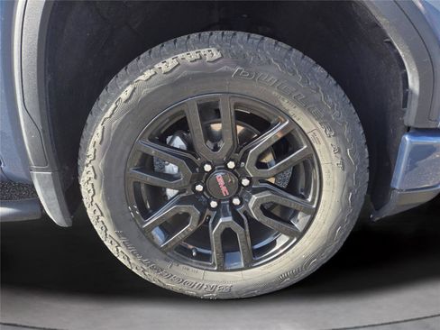 Used 2024 GMC Sierra 1500 Elevation image 33