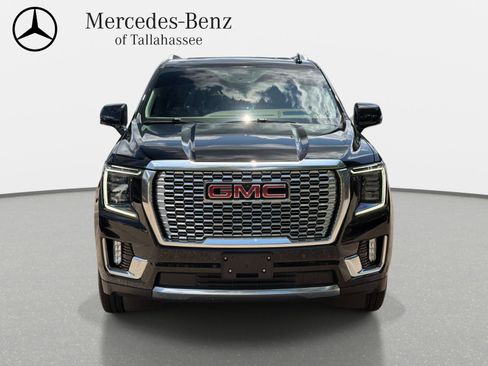 Used 2023 GMC Yukon Denali AWD/4WD image 2