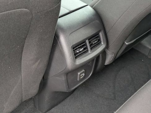 Used 2023 GMC Terrain SLE w/ Driver Convenience Package AWD/4WD image 30