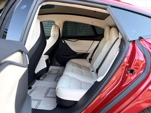 Used 2018 Tesla Model S 100D image 20