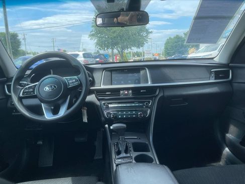 Used 2020 Kia Optima LX FWD image 19